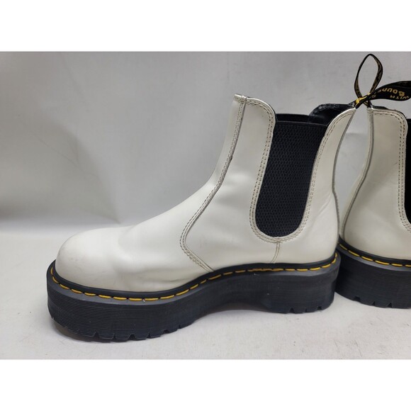 Doc Martens Chelsea Boots Women\'s 10 Men\'s 9 Platform 2976 Quad Smooth Leather main image 5